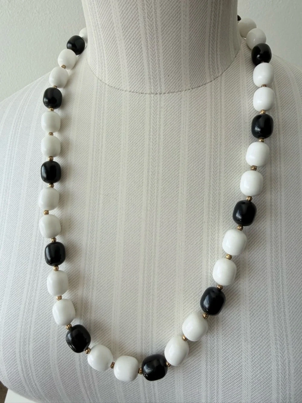 Vintage Marvella Mod Beaded Necklace-Black & White Lucite Milk Glass Style - NWT